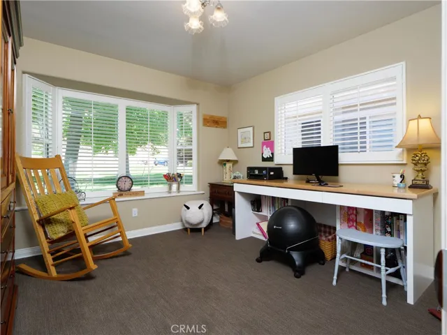 Craft Rm or 4th bedroom.