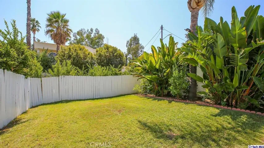 5403 Beckford Avenue, Tarzana, California 91356