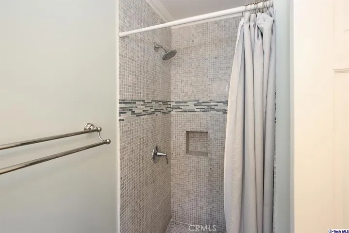 5403 Beckford Avenue, Tarzana, California 91356