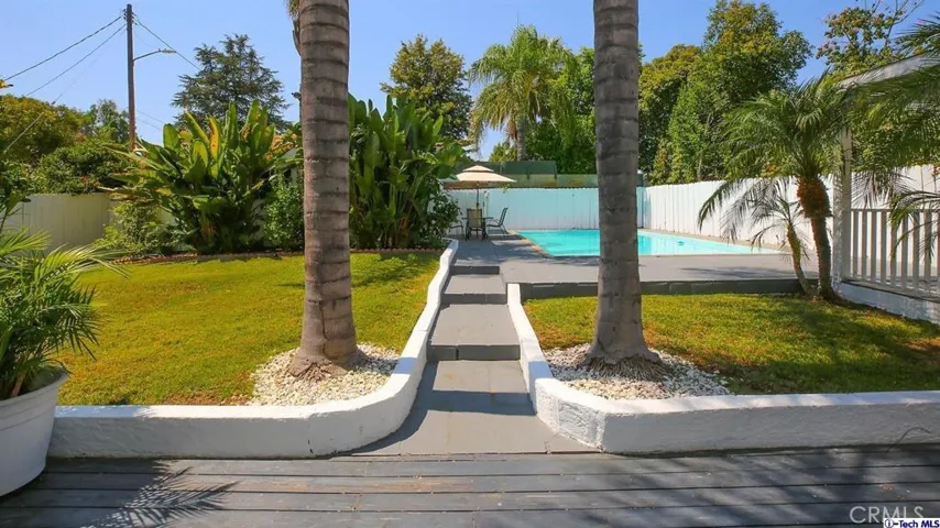 5403 Beckford Avenue, Tarzana, California 91356