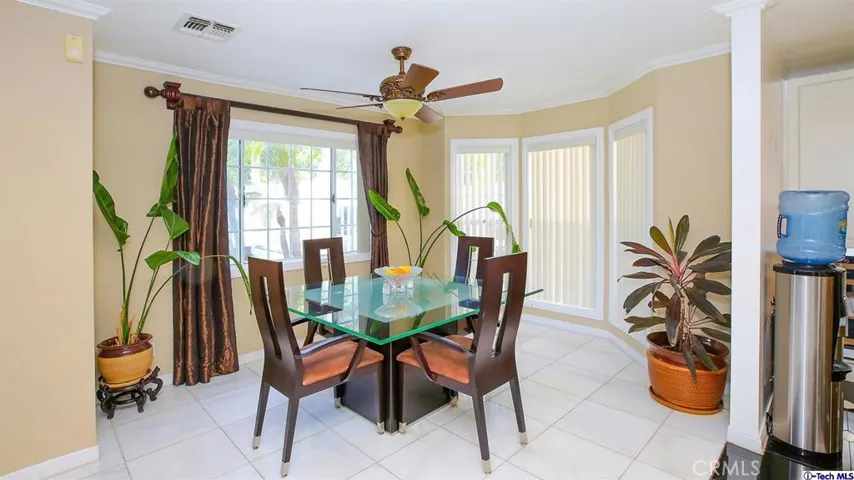 5403 Beckford Avenue, Tarzana, California 91356
