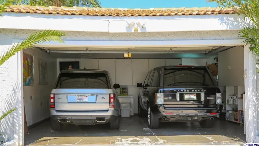 5403 Beckford Avenue, Tarzana, California 91356
