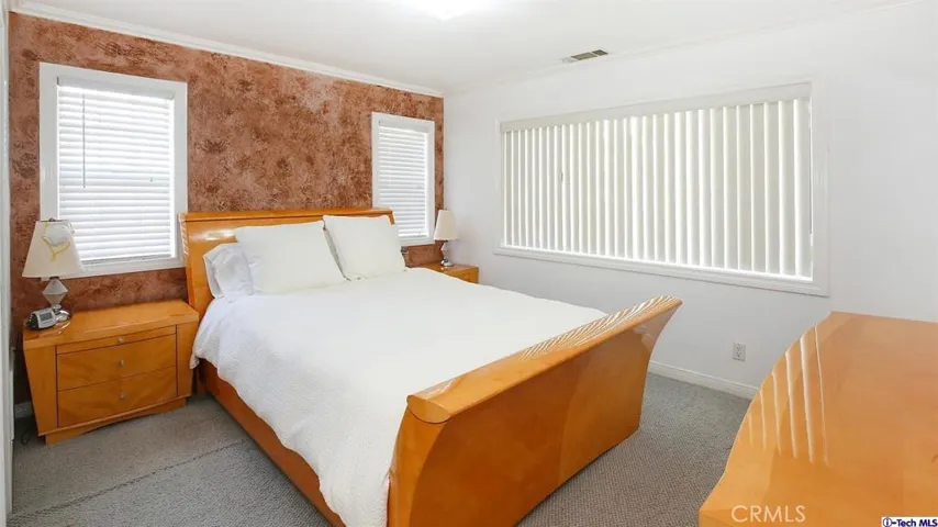 5403 Beckford Avenue, Tarzana, California 91356