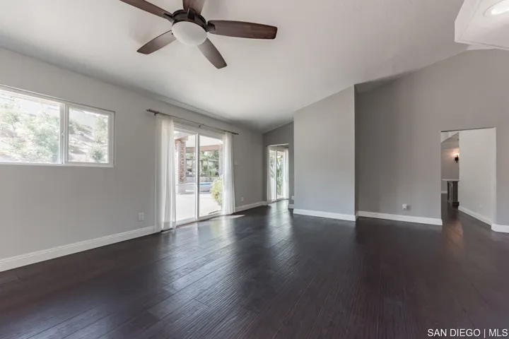 14001 Painted Desert Rd, Poway, California 92064