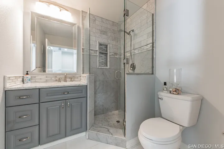 14001 Painted Desert Rd, Poway, California 92064