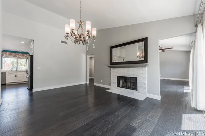14001 Painted Desert Rd, Poway, California 92064