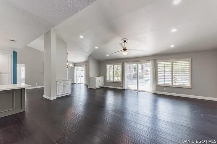 14001 Painted Desert Rd, Poway, California 92064