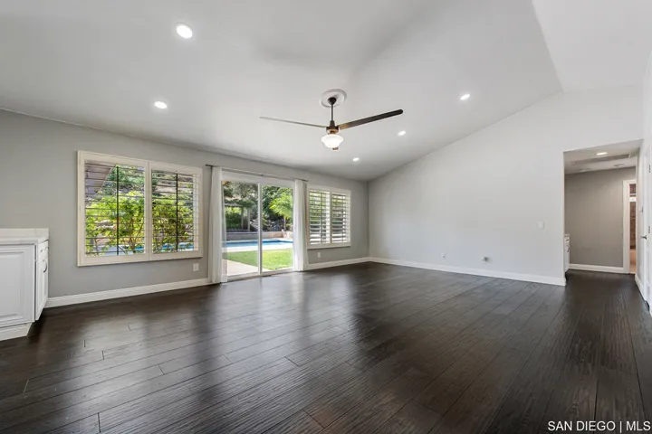 14001 Painted Desert Rd, Poway, California 92064