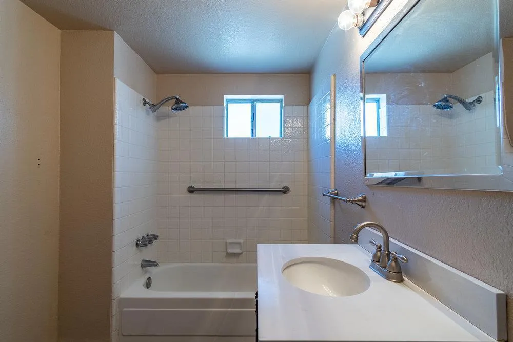 358 6th Street, Gilroy, California 95020 home-pic-47