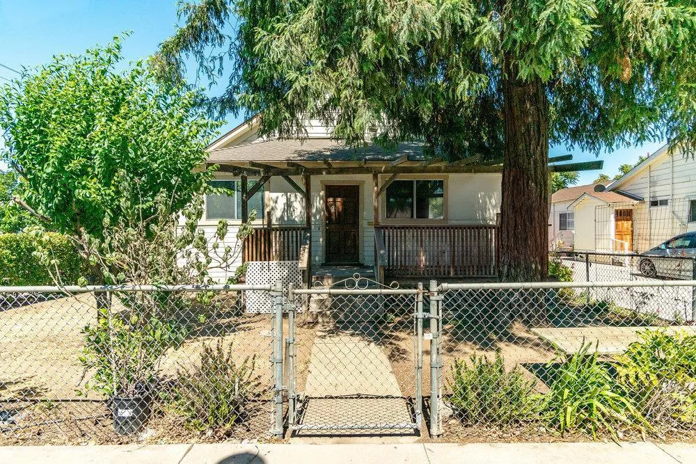 358 6th Street, Gilroy, California 95020 home-pic-1