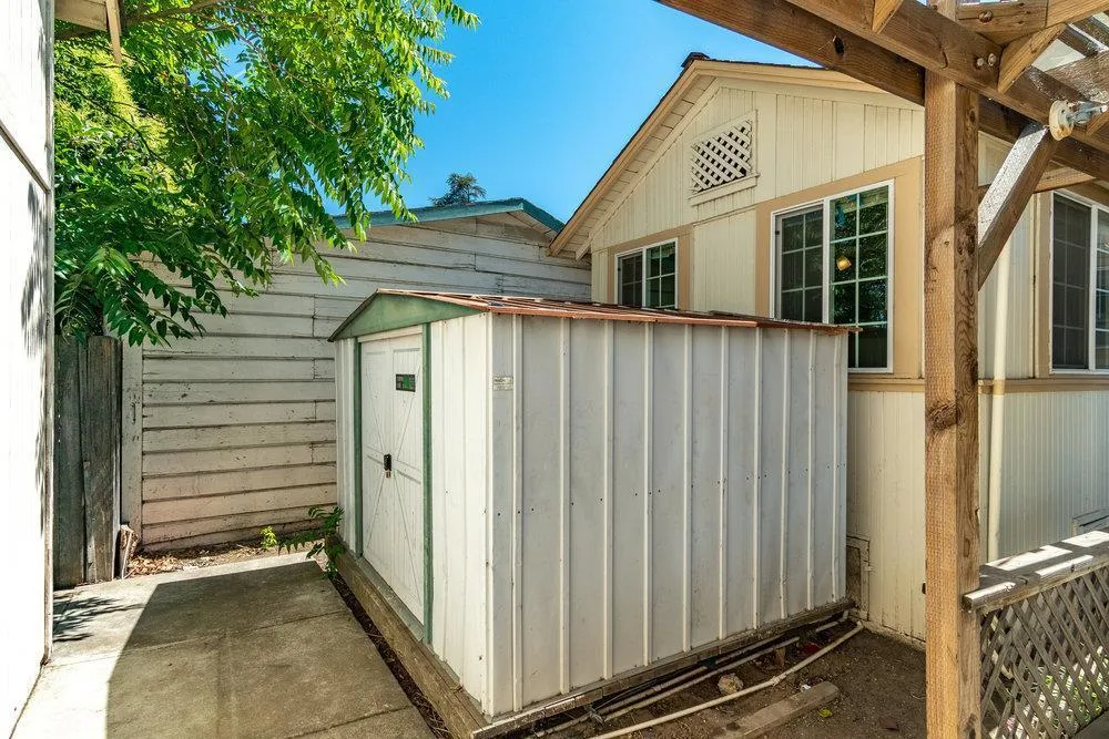358 6th Street, Gilroy, California 95020 home-pic-12