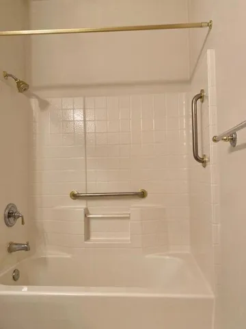 Guest Bath 2