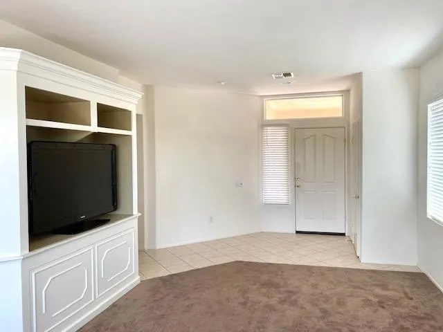 Great Room - Foyer