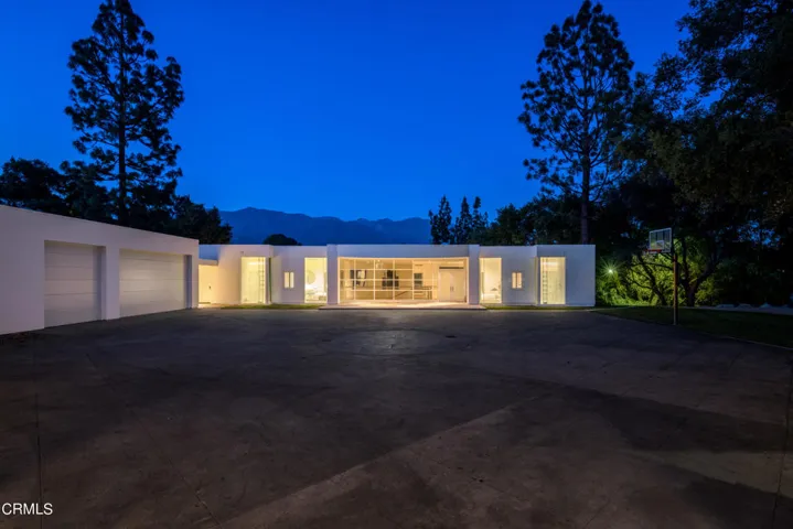 4240 Woodleigh Ln-105