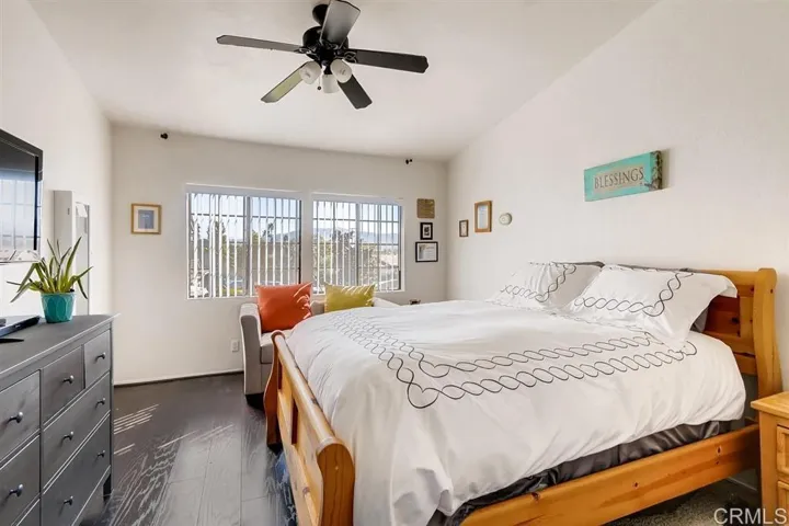 10110 Palm Glen 9, Santee, California 92071