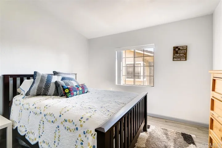 10110 Palm Glen 9, Santee, California 92071