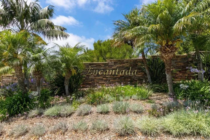 6622 Sitio Sago, Carlsbad, California 92011