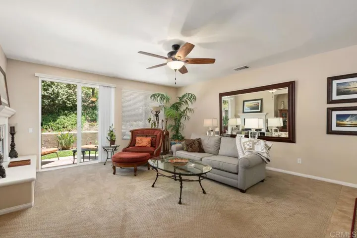 6622 Sitio Sago, Carlsbad, California 92011