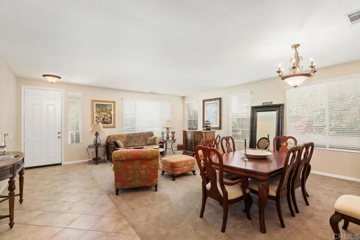 6622 Sitio Sago, Carlsbad, California 92011