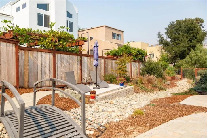 520 Perkins Lane, San Luis Obispo, California 93401