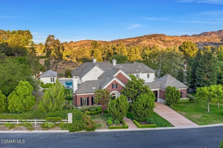 AERIAL - FRONT OF HOME