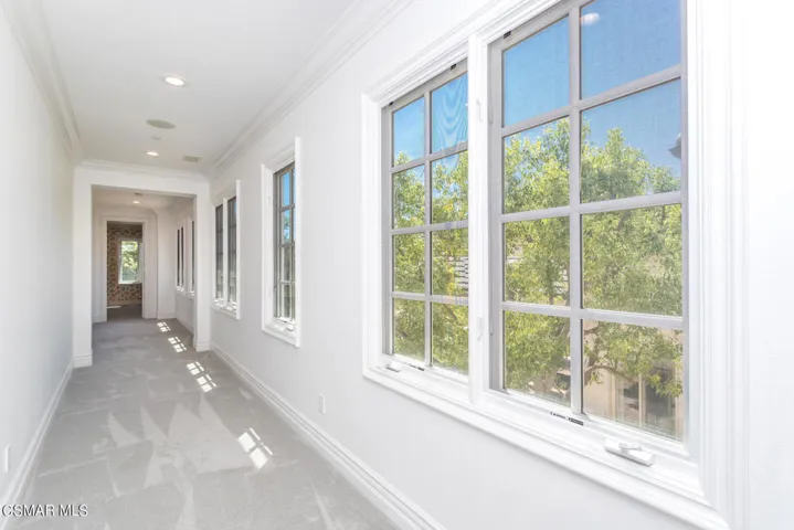 UPSTAIRS HALLWAY