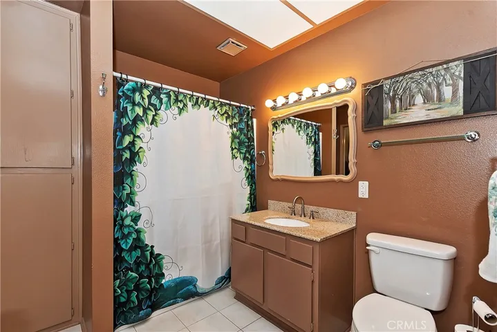 3199 Bexfield Court, Riverside, California 92503