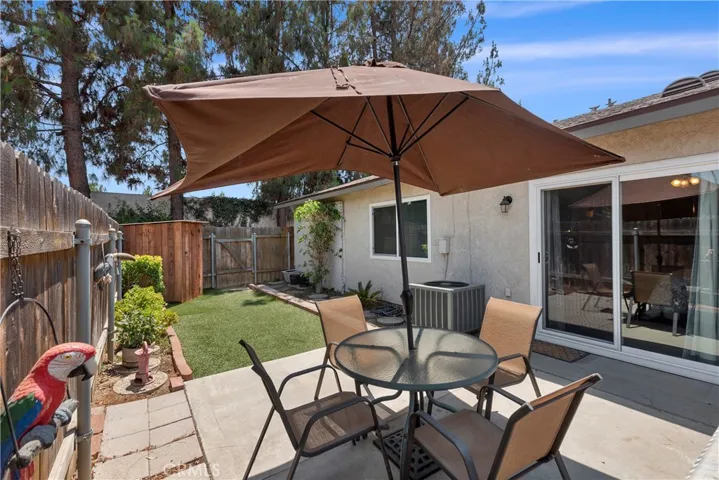 3199 Bexfield Court, Riverside, California 92503