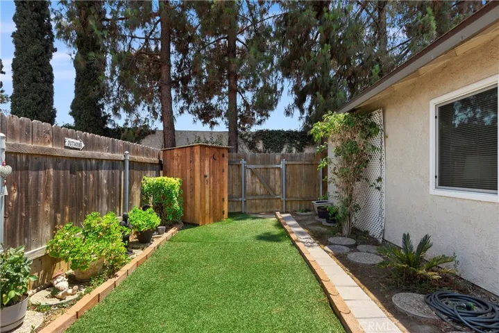 3199 Bexfield Court, Riverside, California 92503