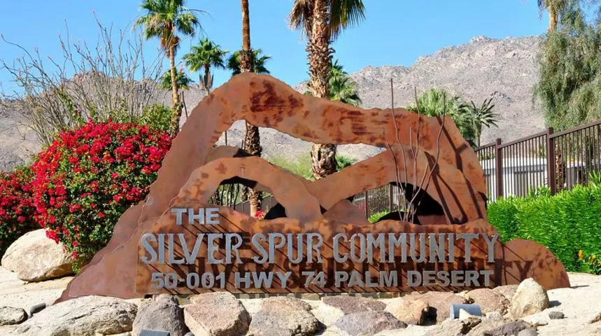 SS Entrance