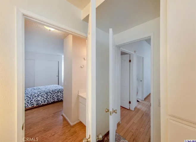 701 E Harvard Street 13, Glendale, California 91205