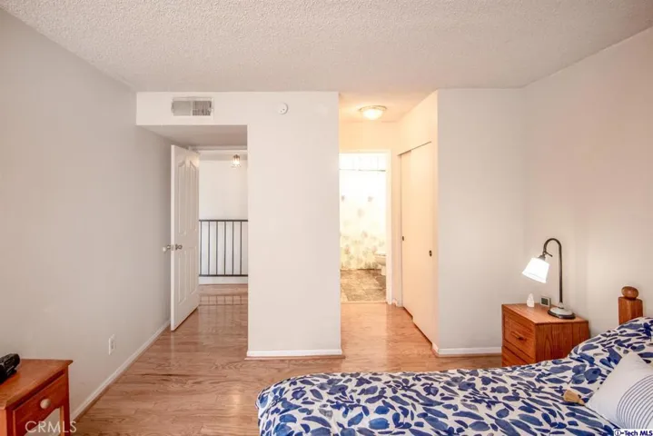 701 E Harvard Street 13, Glendale, California 91205