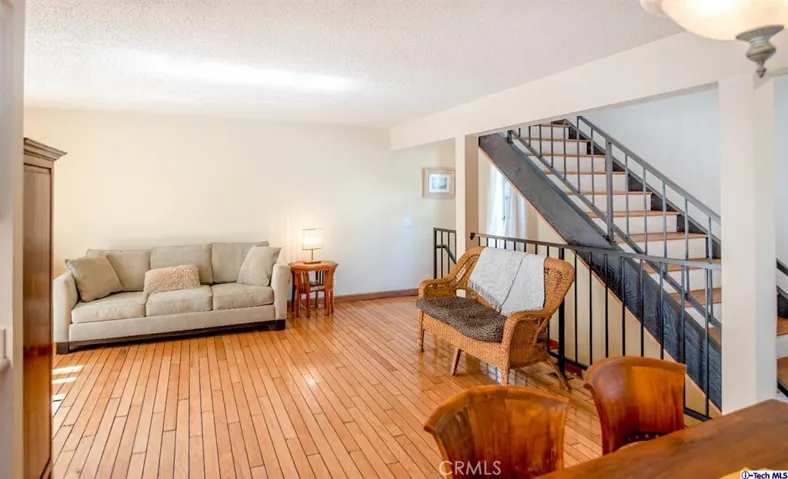 701 E Harvard Street 13, Glendale, California 91205