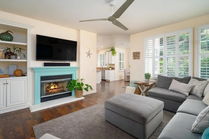 Open floor plan allows for easy flow of guests and keeping an eye on kids.