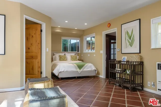 2345 Finney Street, Summerland, California 93067