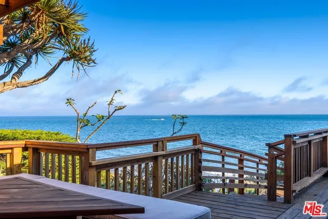 2345 Finney Street, Summerland, California 93067