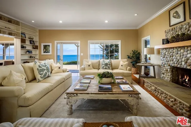 2345 Finney Street, Summerland, California 93067