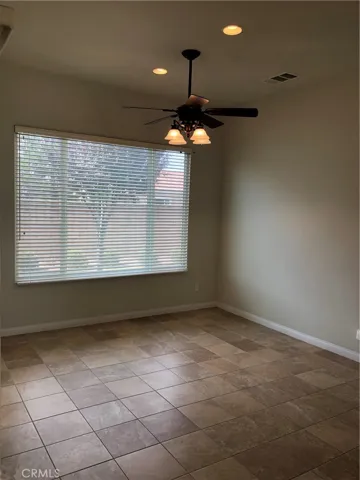 19470 Lincoln Green Street, Apple Valley, California 92308