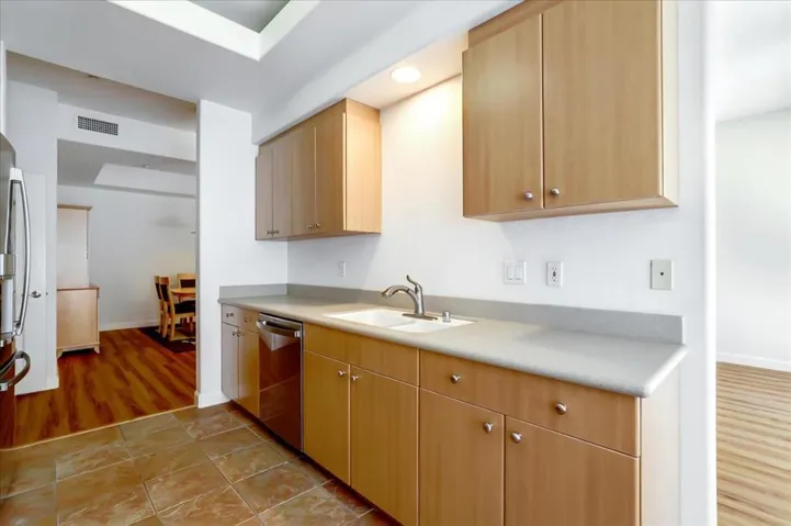 130 E San Fernando Street 325, San Jose, California 95112