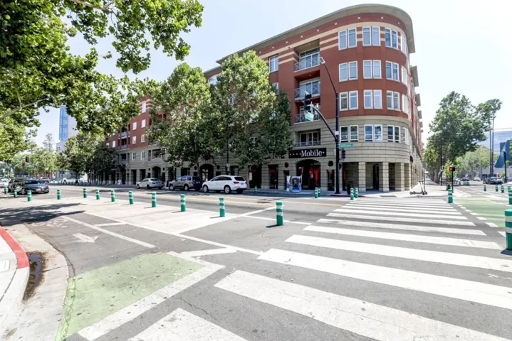130 E San Fernando Street 325, San Jose, California 95112
