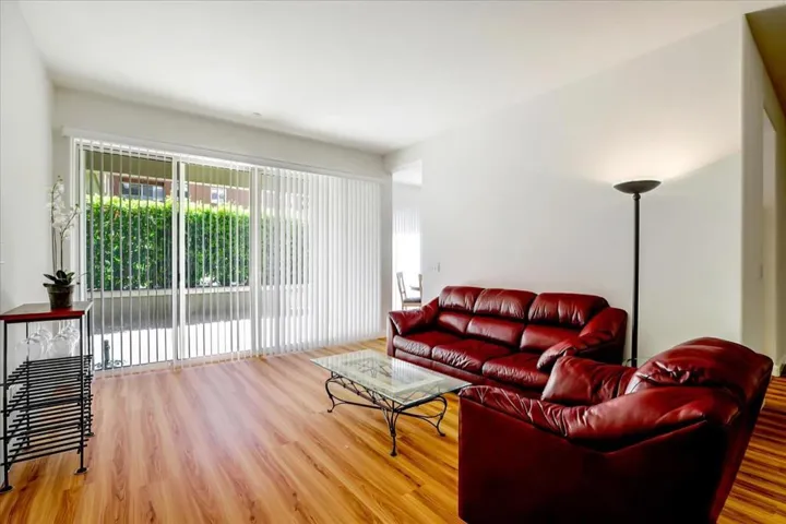 130 E San Fernando Street 325, San Jose, California 95112