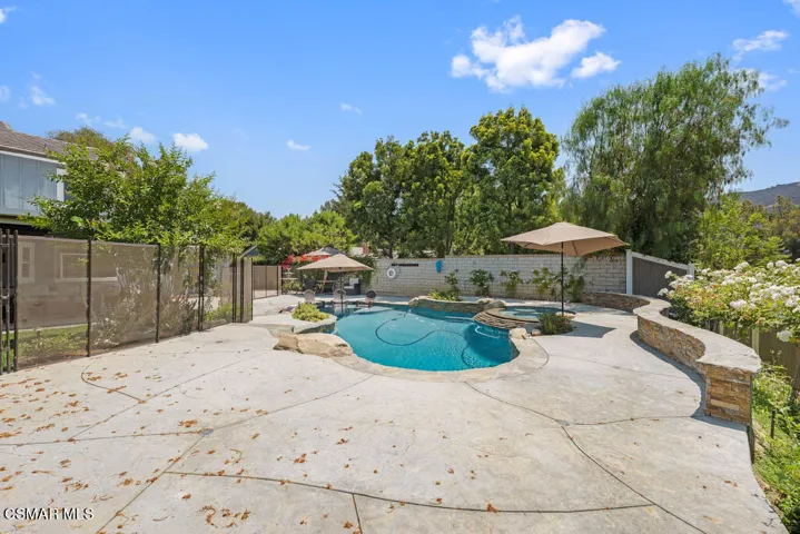 1902 Rambling Road-56