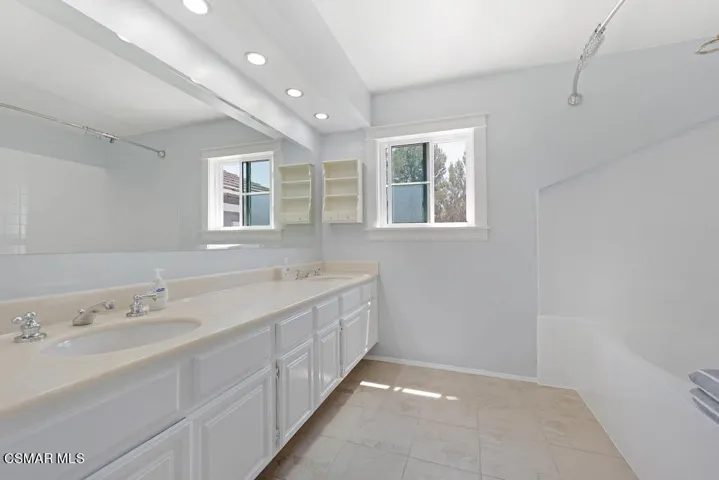 1902 Rambling Road-49