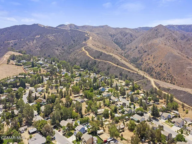 1902 Rambling Road, Simi Valley - HsHPro