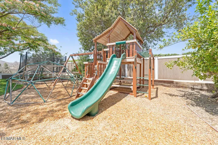 1902 Rambling Road-53