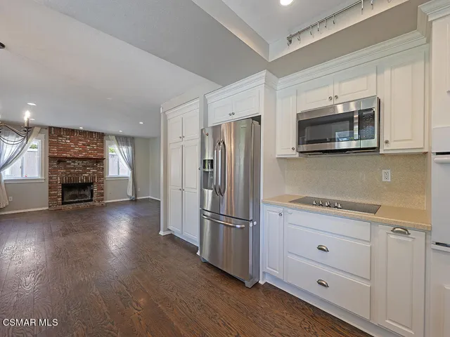 1902 Rambling Road, Simi Valley - HsHPro
