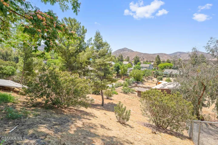 1902 Rambling Road-55