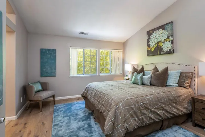 1172 La Rochelle Terrace B, Sunnyvale, California 94089