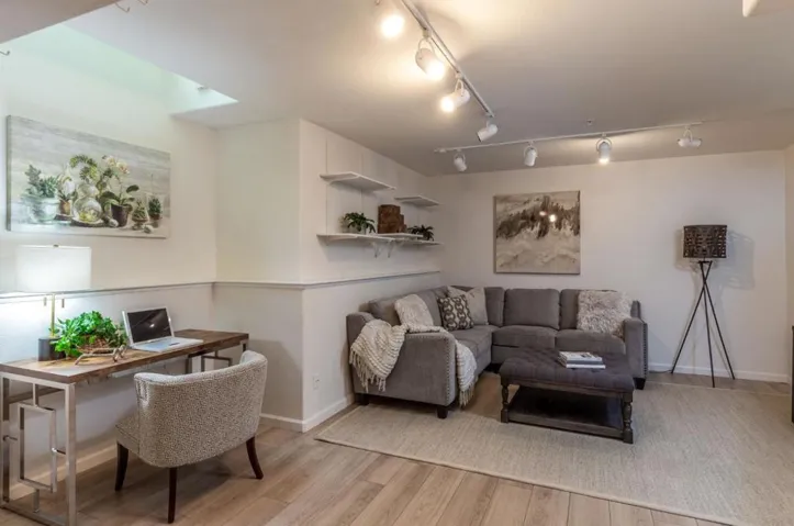 1172 La Rochelle Terrace B, Sunnyvale, California 94089