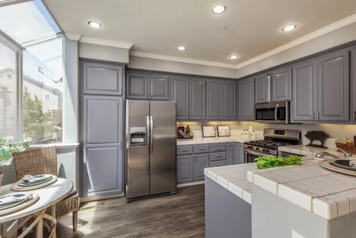 1172 La Rochelle Terrace B, Sunnyvale, California 94089
